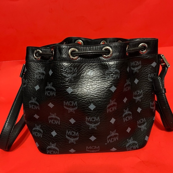 MCM Shoulder Bucket Bag - Picture 3 of 9